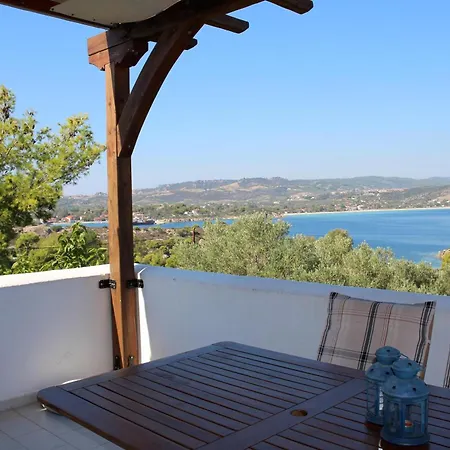 Aspro Spiti 2 Ormos Panagias