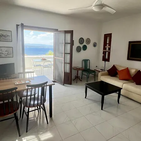 Aspro Spiti 2 * Ormos Panagias